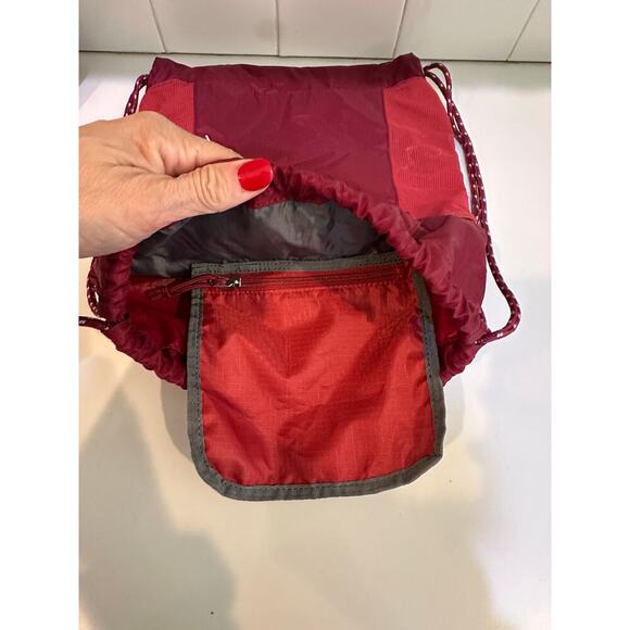 Eddie Bauer Red Unisex Stowaway String Pack - Picture 5 of 5
